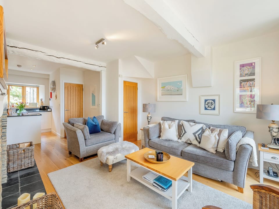 Living room | Toffee Apple, Dartmouth