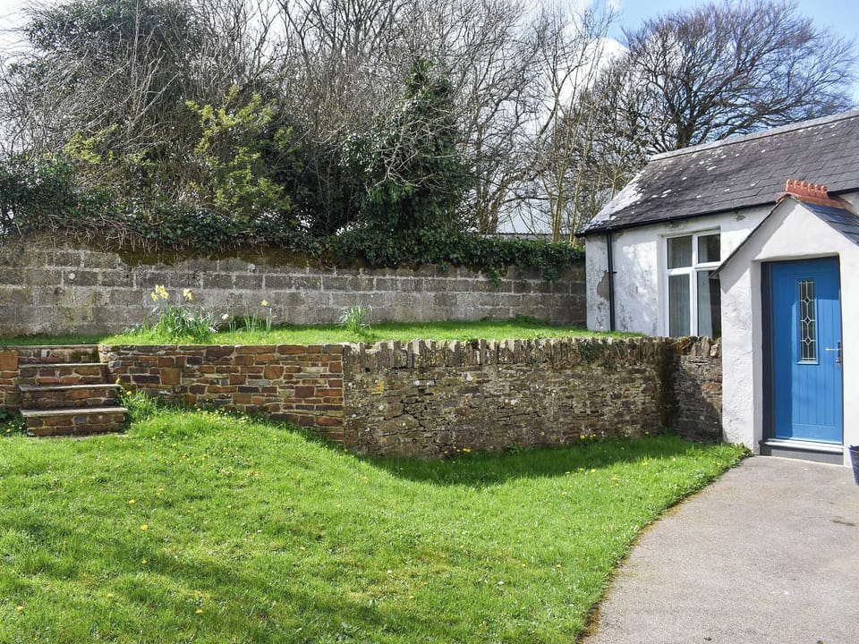 Garden | The Old Broadley Chapel, Lewdown, near Launceston