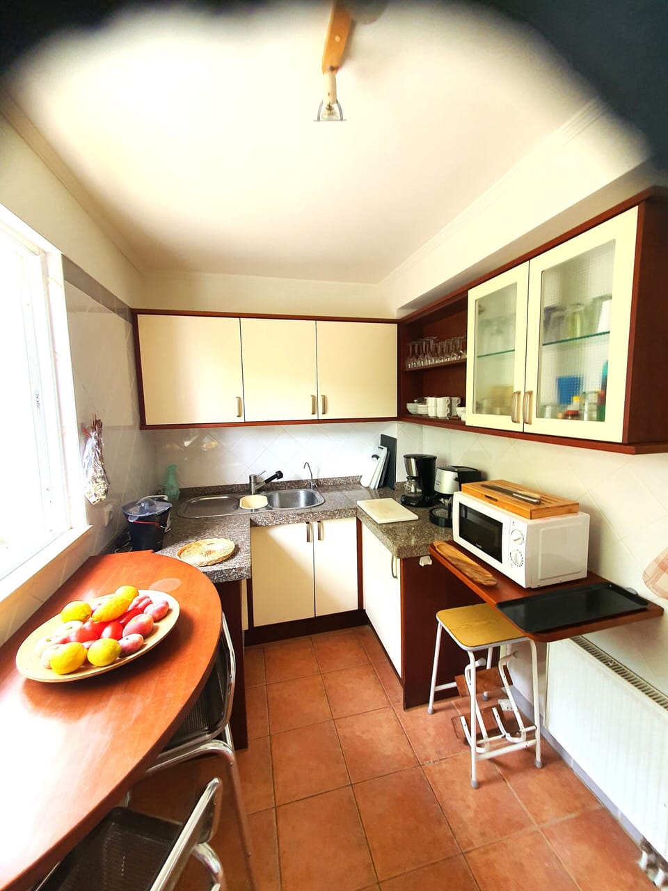Equipped Kitchen / downstairs floor - Galé Beach Street Apartment