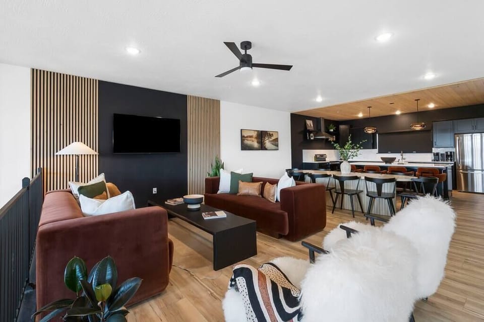 Such a plush spot to have memorable conversations.