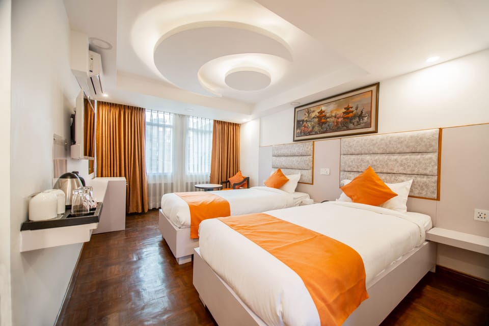 Deluxe Twin Room | Premium bedding, desk, laptop workspace, soundproofing