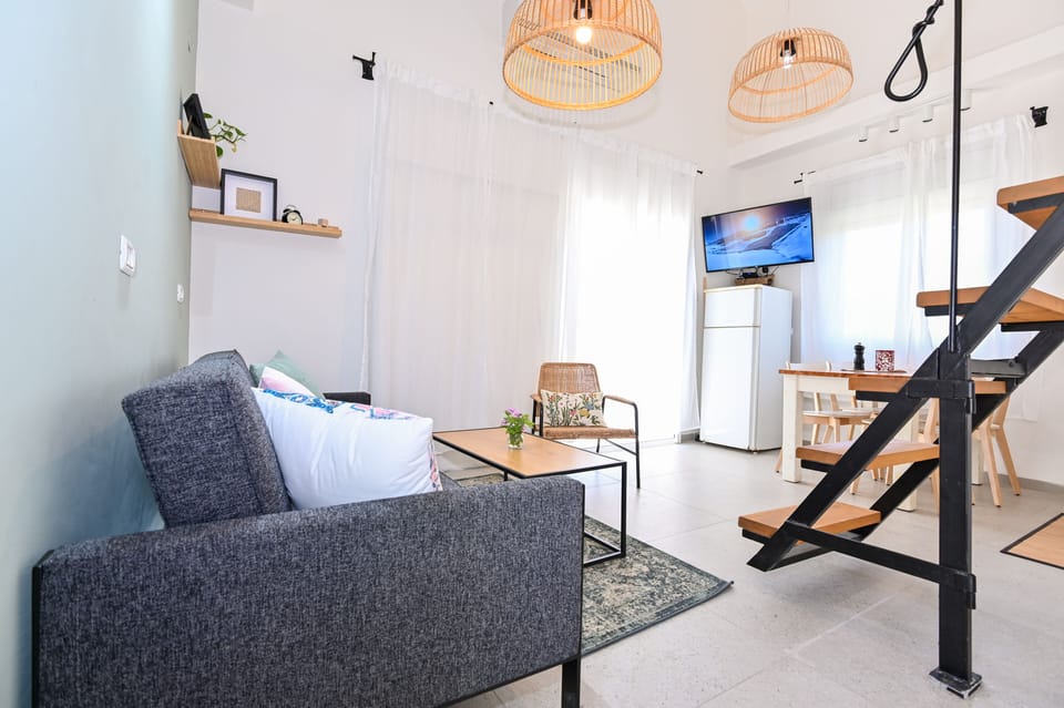 Family House | Living area | TV