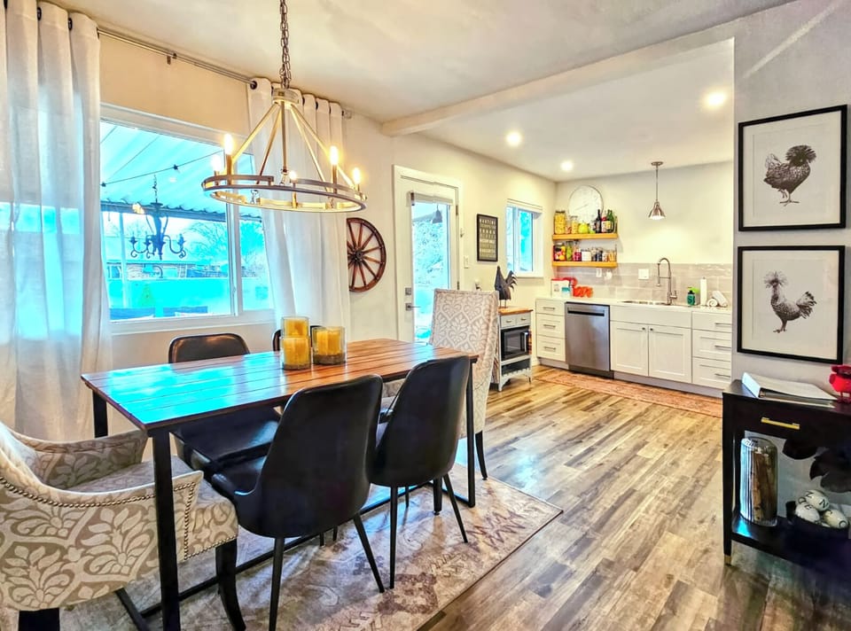 Renovated, Restored, Refreshed and Ready for you to enjoy! 5 Star Stay.