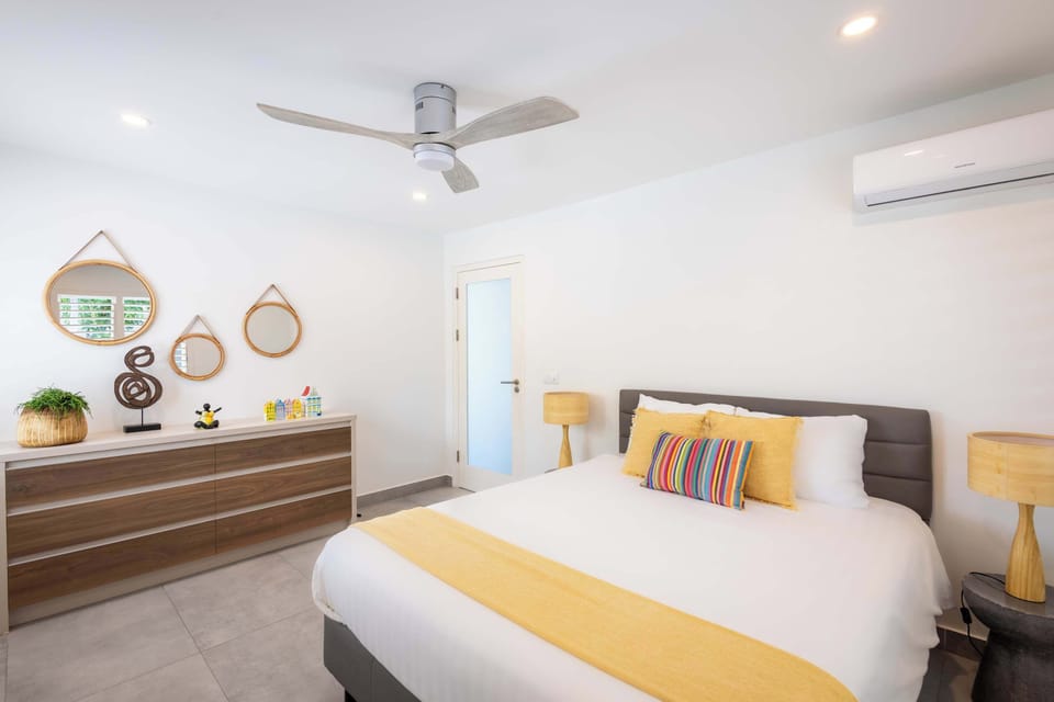Bedroom IV