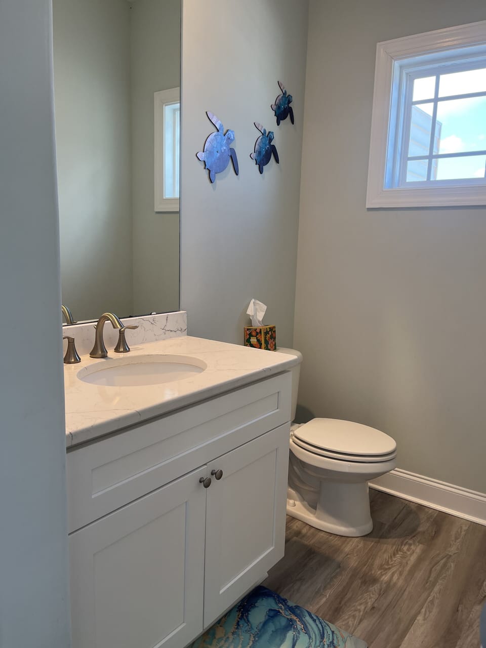 Half bath on 4th Floor off Kitchen