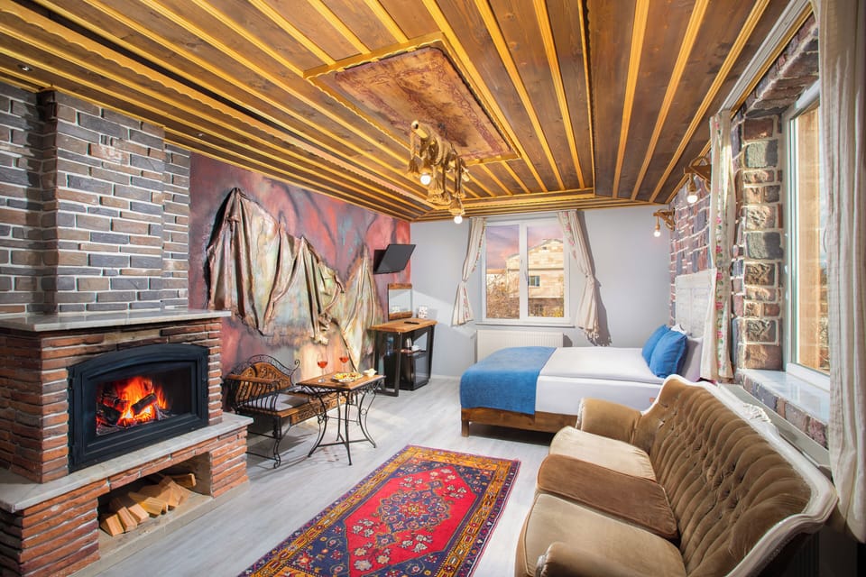 Phobos | Egyptian cotton sheets, premium bedding, down comforters