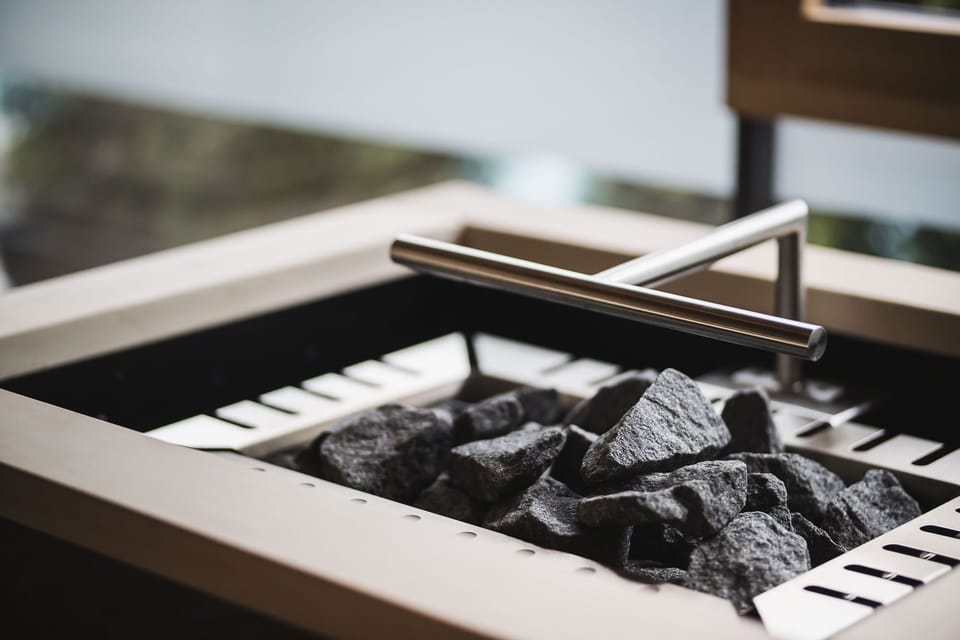 Sauna, hot tub, steam room, hot stone massages, body scrubs, facials
