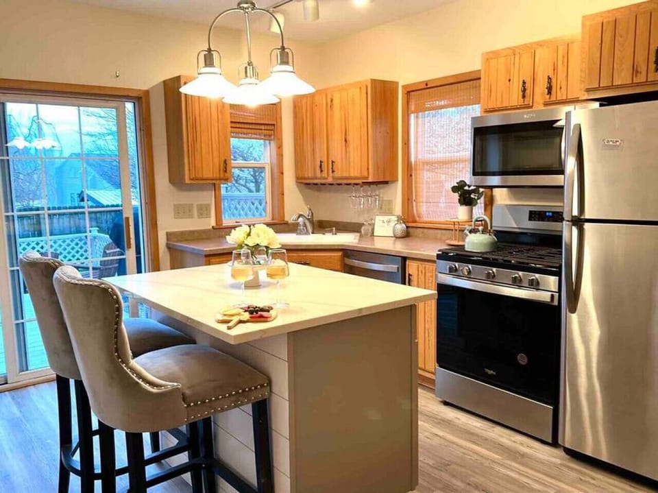 Kitchen Island