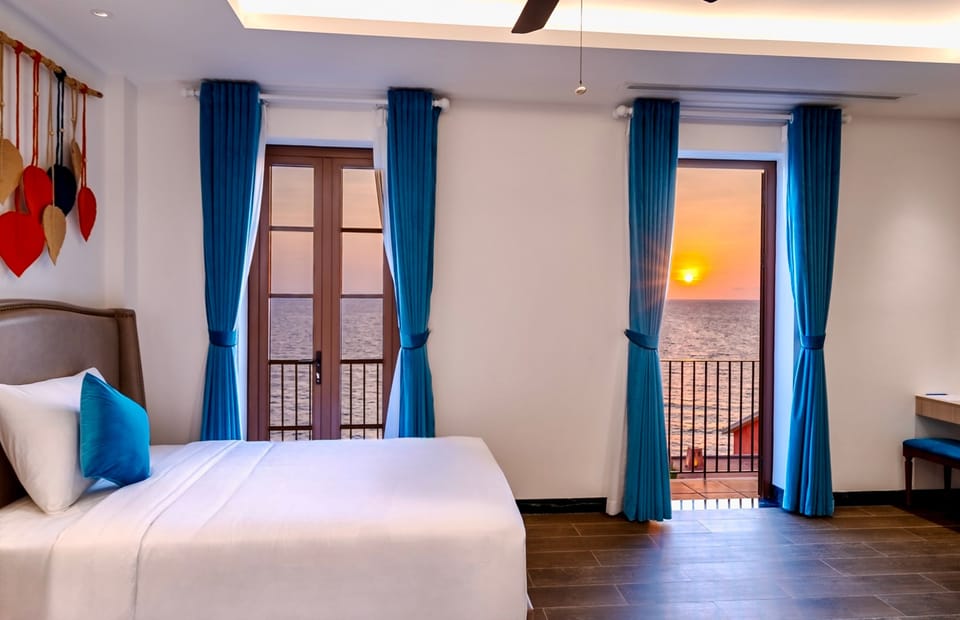 Beach/ocean view