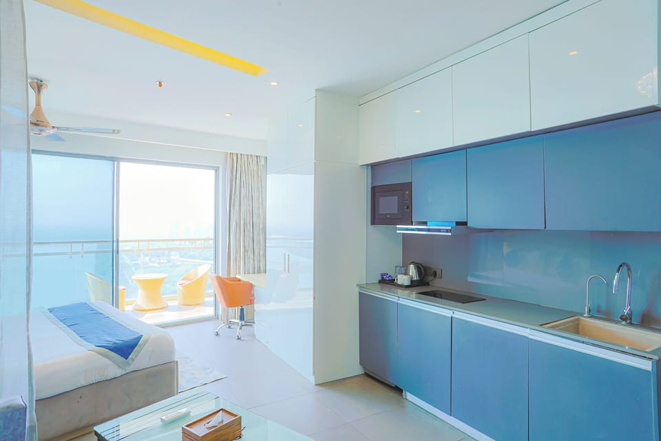 Premium Studio | Desk, free WiFi