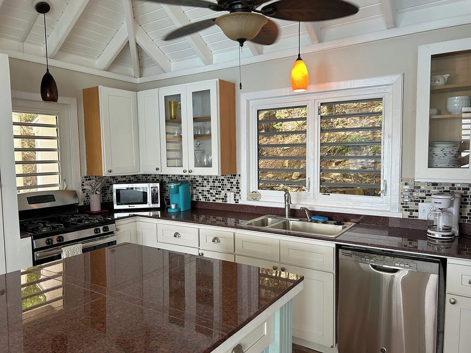The kitchen in the guest house at Wild Jasmine