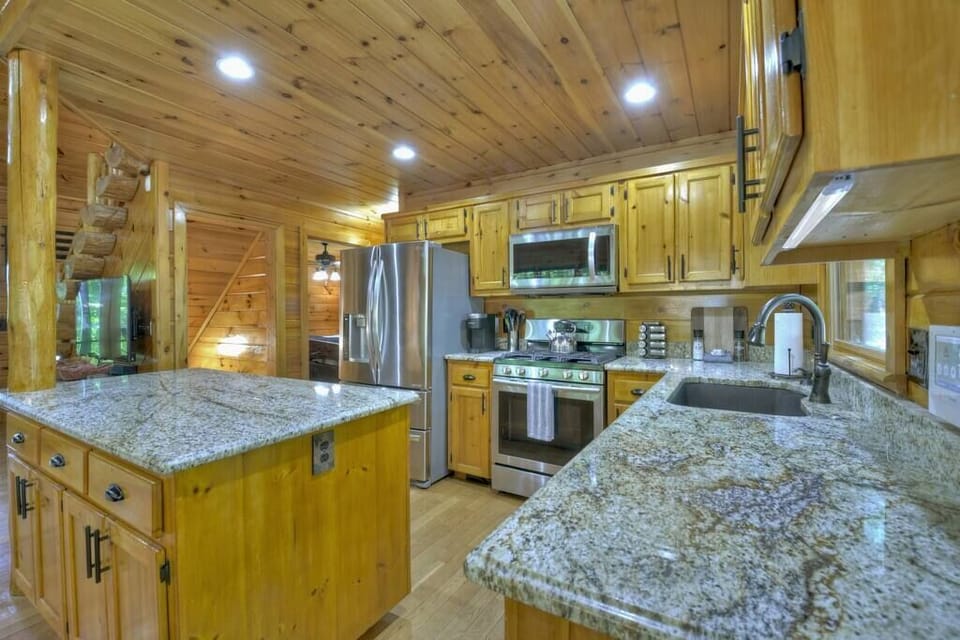 Fully stocked kitchen