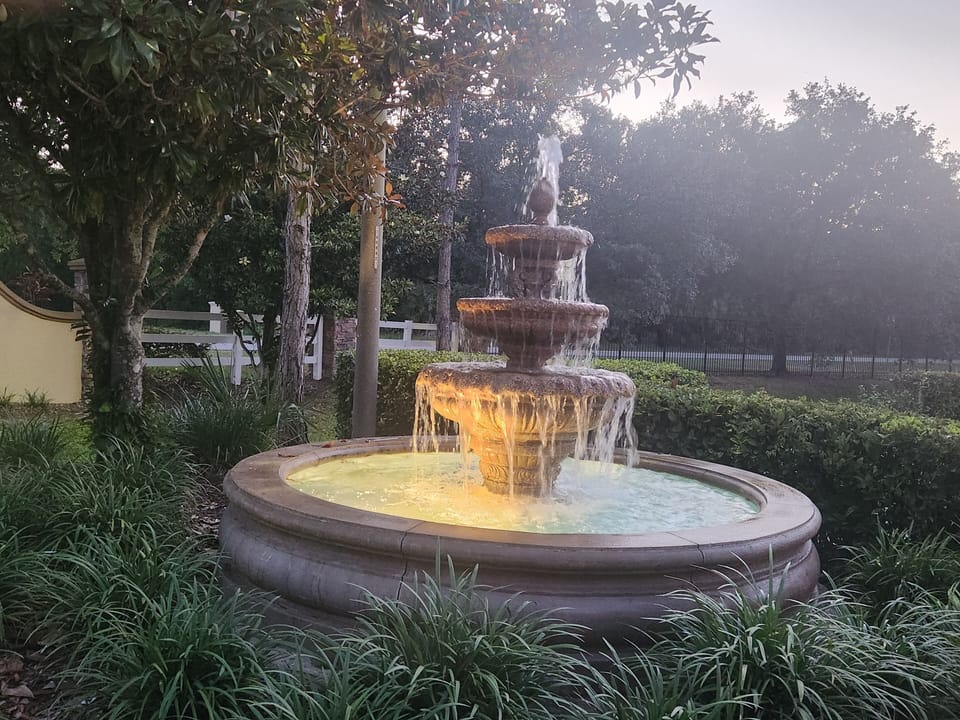 Tuscana Fountain