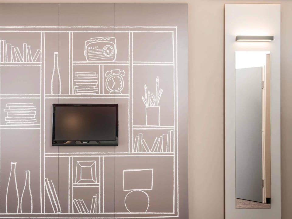 In-room safe, desk, soundproofing, iron/ironing board