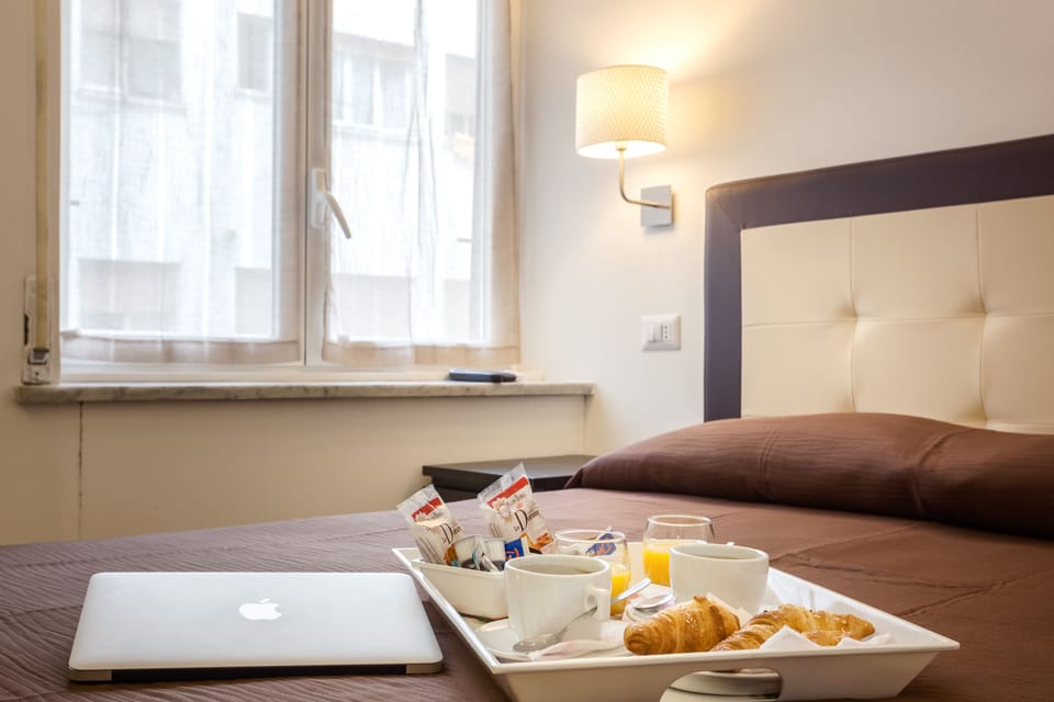 Room service - dining