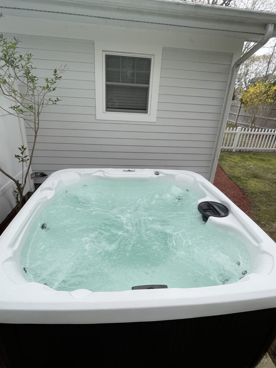 7 person hot tub