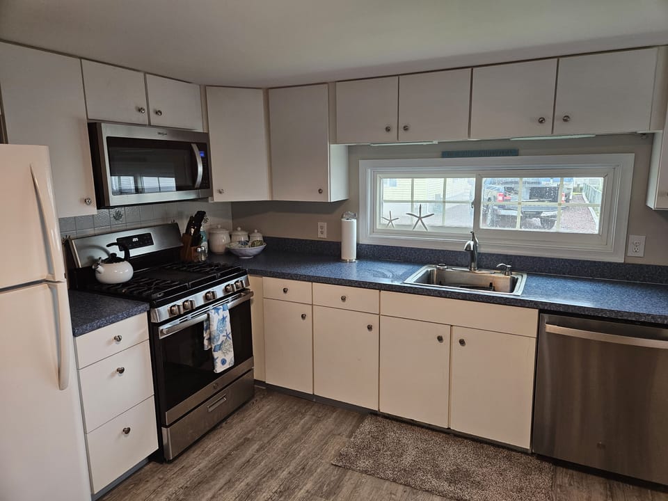 Spacious kitchen