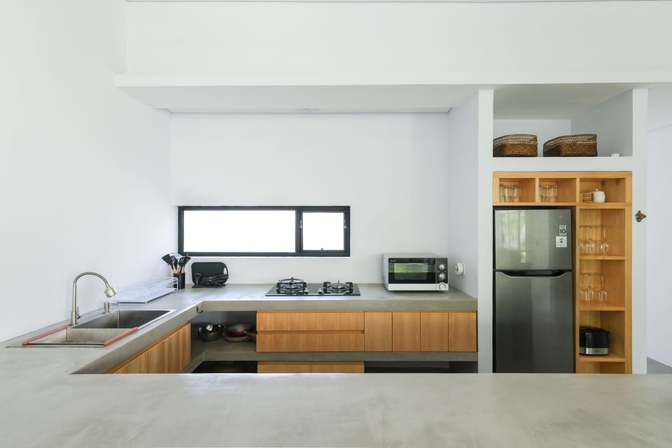 Villa, 4 Bedrooms | Private kitchen | Fridge, microwave, stovetop, coffee/tea maker