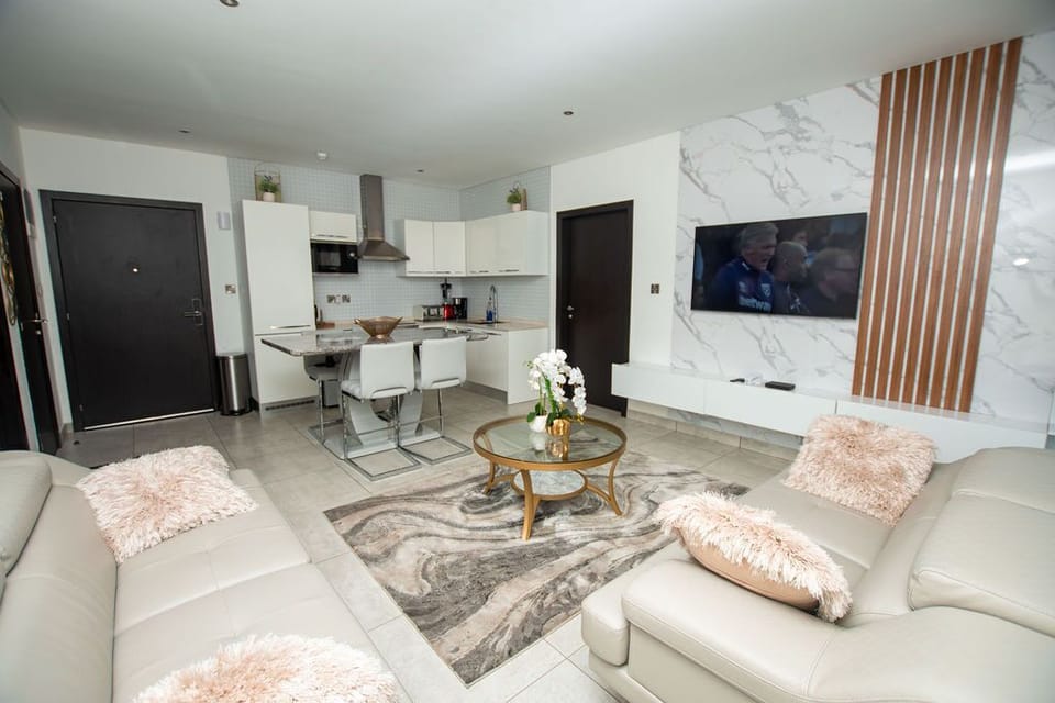 Living room dining room area