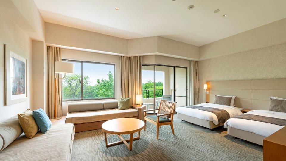 Superior Twin Room | In-room safe, blackout drapes, WiFi (free)