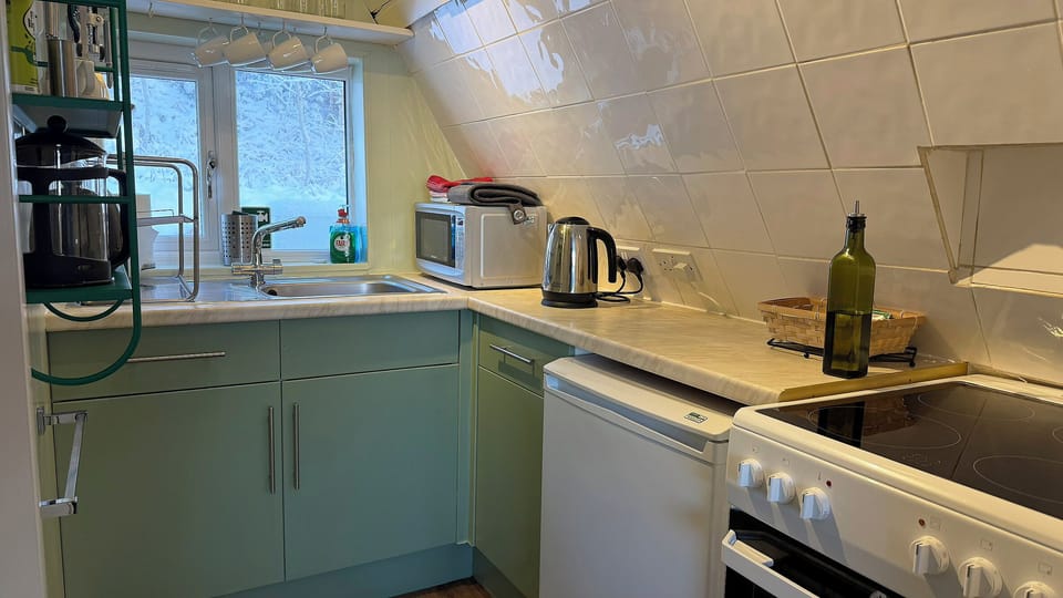 Your cabin has a well-equipped kitchen, enabling you to fully sefl-cater.