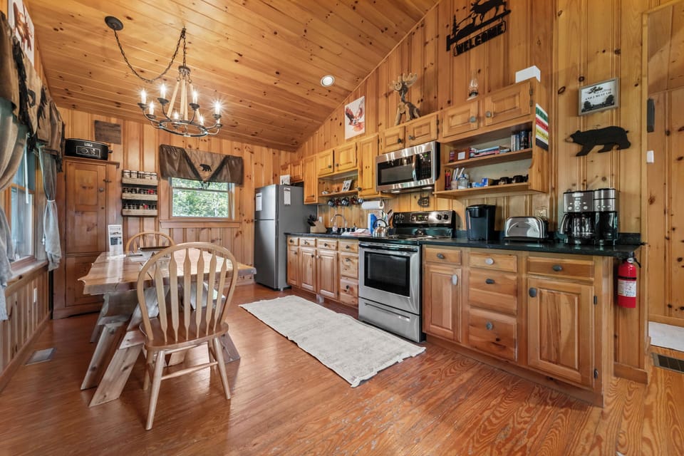 Kitchen and dining area