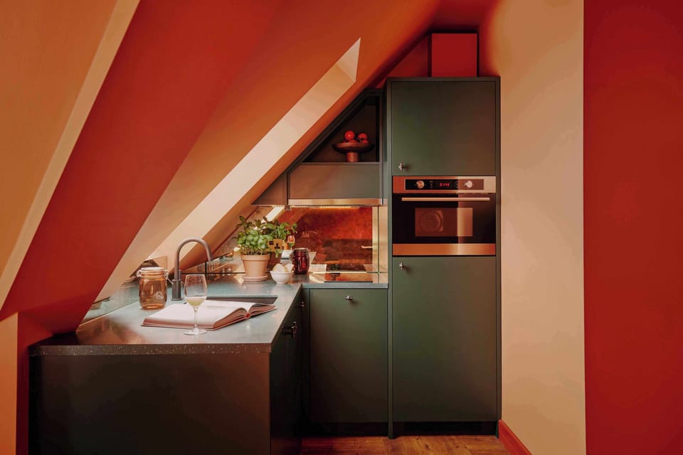 Family Apartment | Private kitchen | Coffee/tea maker, electric kettle