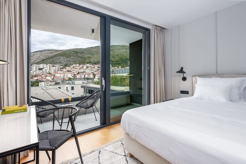 Superior Double Room, 1 King Bed | Premium bedding, desk, laptop workspace, free WiFi