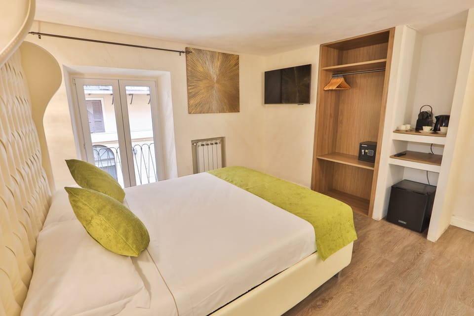 Deluxe Double Room | Frette Italian sheets, premium bedding, down comforters