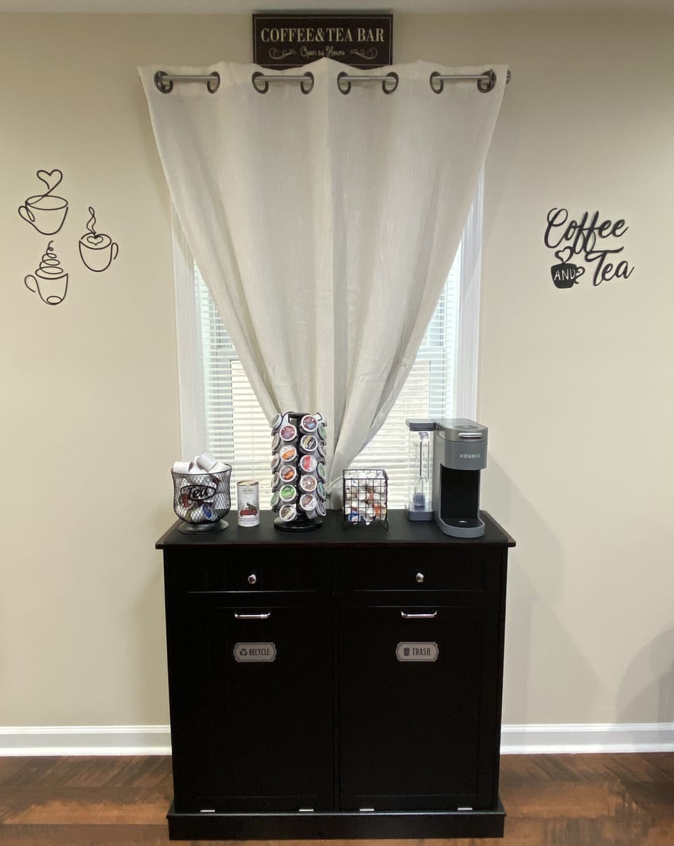 Coffee & Tea Bar