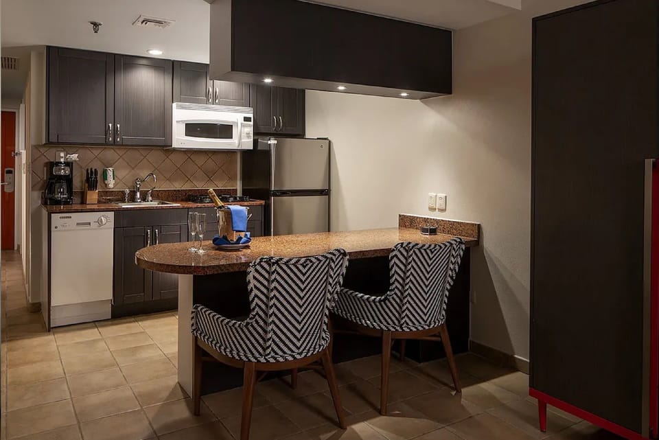 Studio | Private kitchen | Full-size fridge, microwave, stovetop, dishwasher