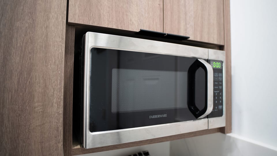 Microwave