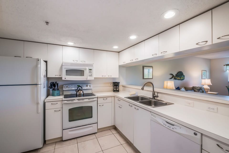 Fully-Equipped Kitchen