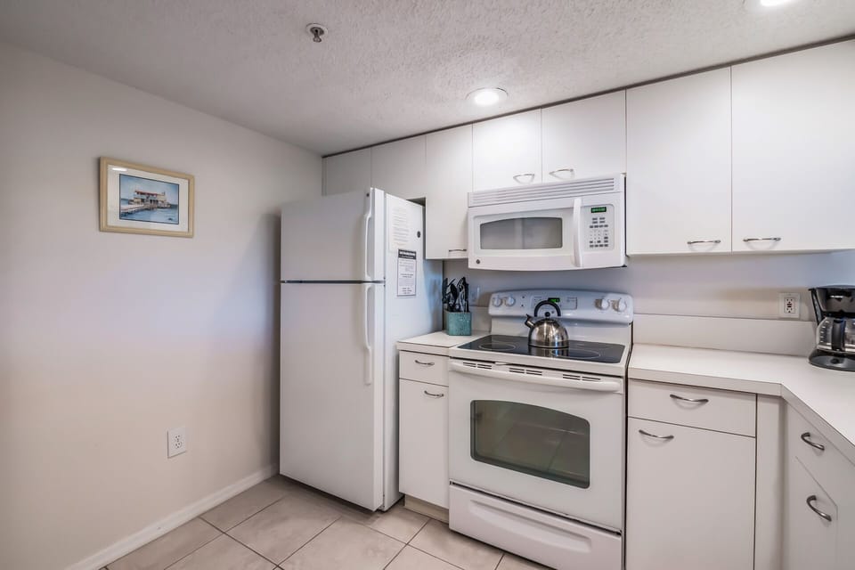 Fully-Equipped Kitchen