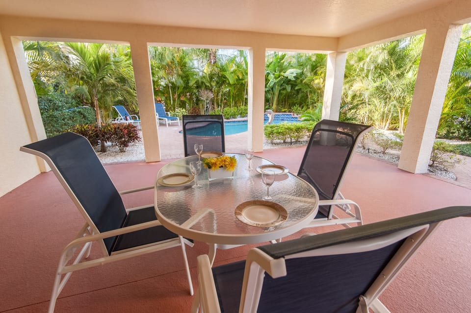 Covered Outdoor Dining