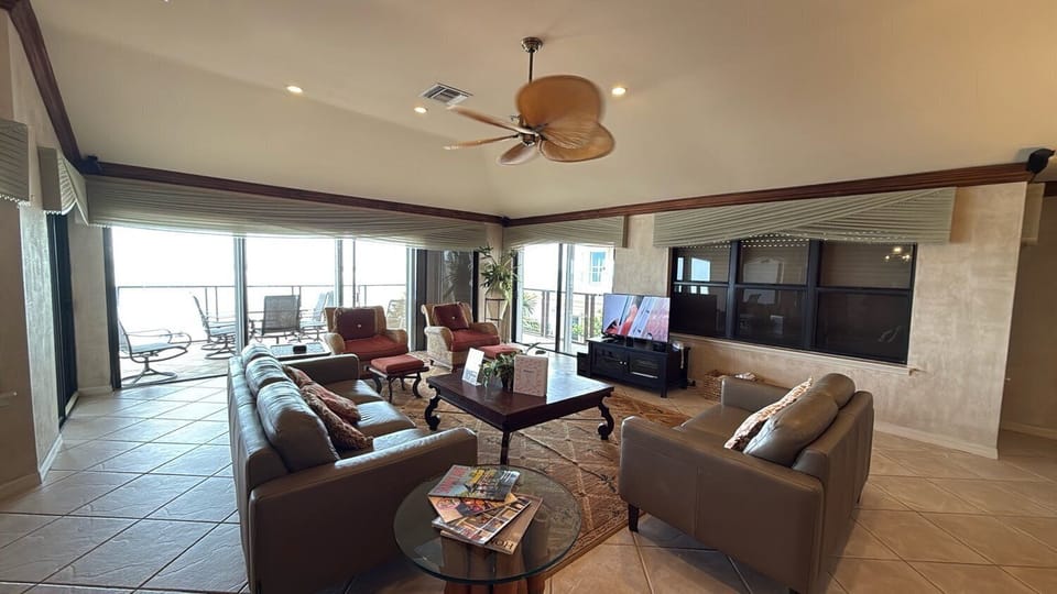Living room with Balcony