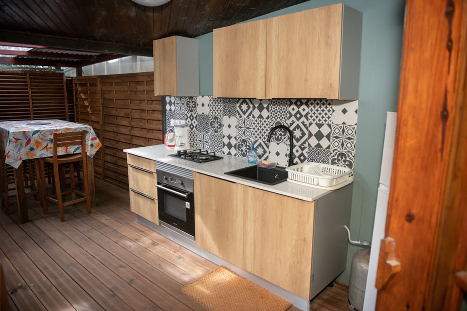 Family Studio | Private kitchen | Shared fridge