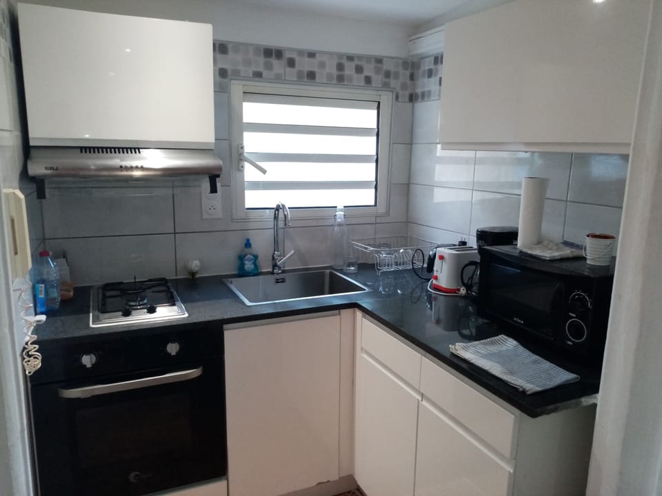 Family Studio | Private kitchen | Shared fridge
