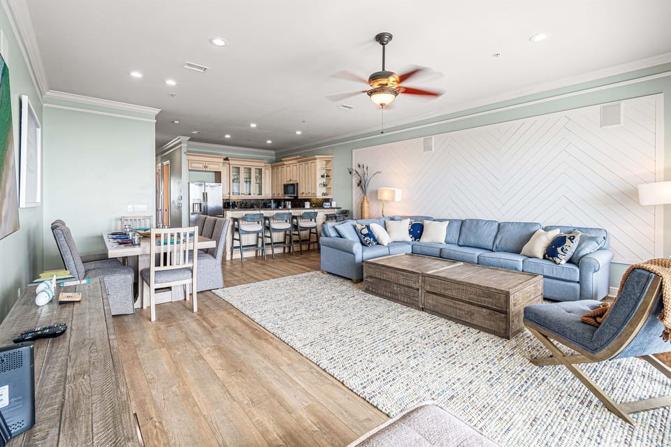Living room, dining area, and kitchen.