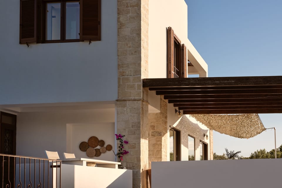 Entrance to Kalas SeaView Residence.