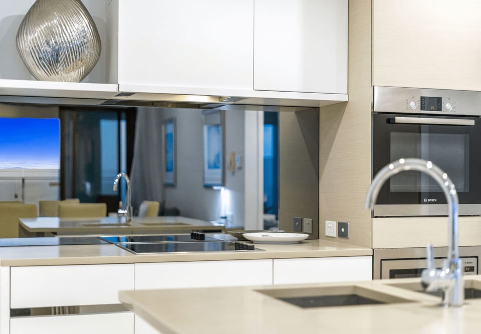 Fully equipped modern kitchen 