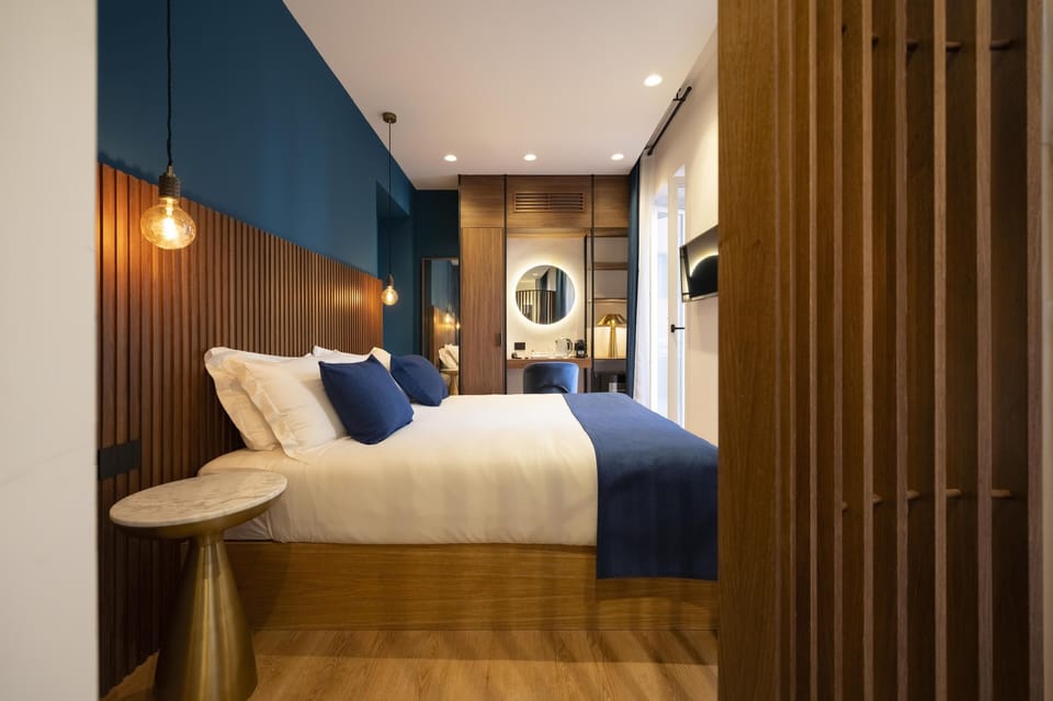 In-room safe, desk, blackout drapes, soundproofing