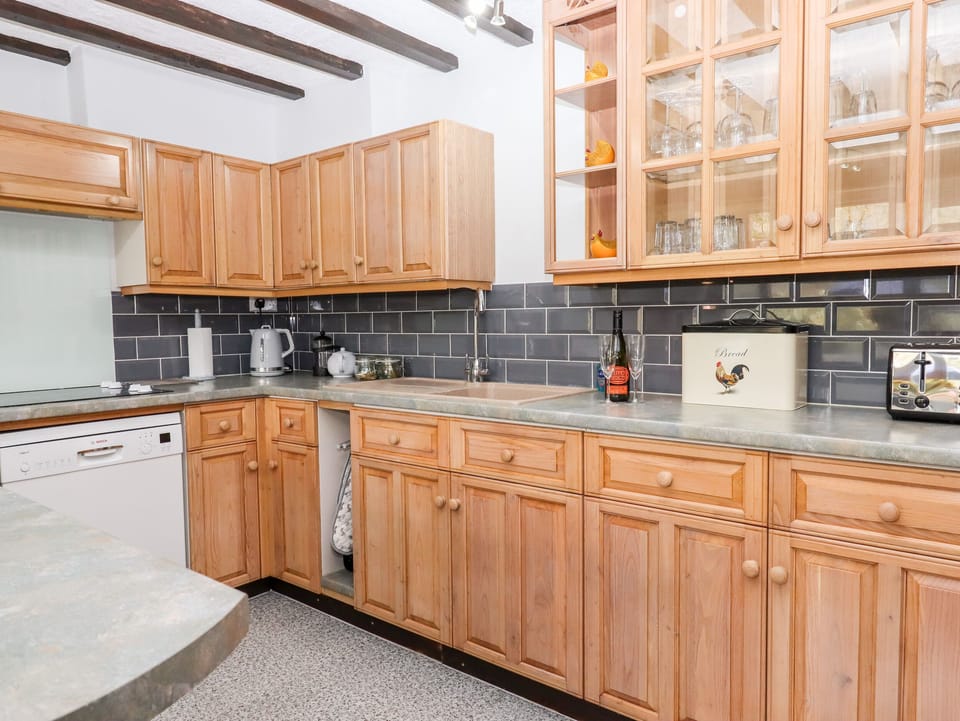 Fridge, dishwasher, electric kettle, toaster