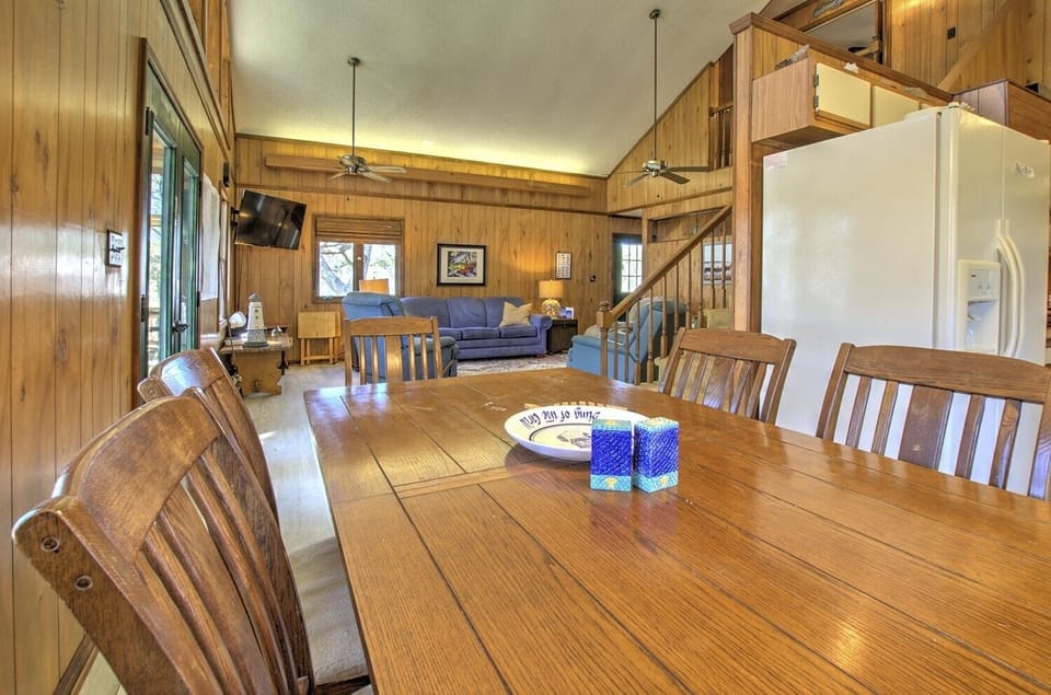 House, 3 Bedrooms | Dining