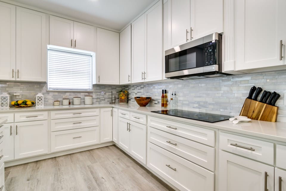 Kitchen | Trash Bags | Paper Towels