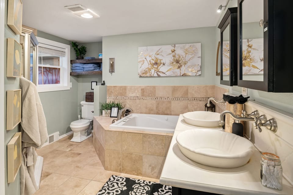 5 Piece Masterbath