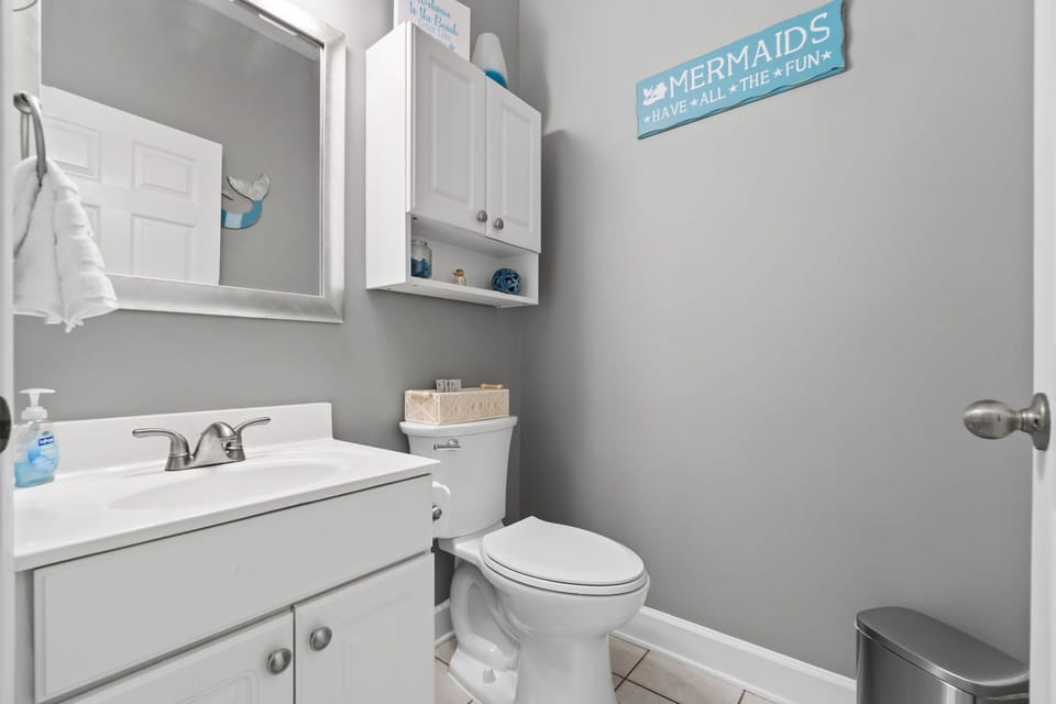 1/2 bath main level
