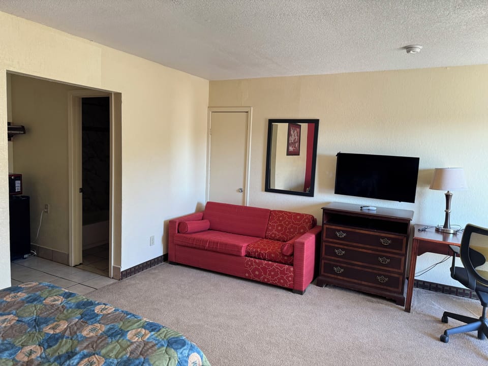 Superior Double Room | Desk, free WiFi, bed sheets