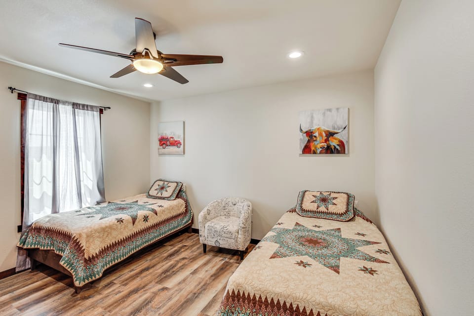 Bedroom 4 | 2 Twin Beds | 2nd Floor