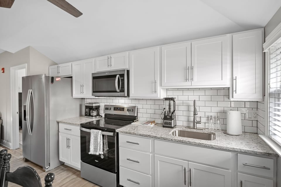 Fully remodeled, this condo offers brand new whirlpool appliances!